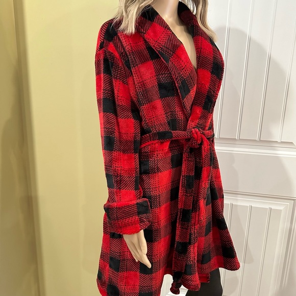 La Senza Buffalo Plaid Red And Black Plush Robe Size L/XL - Picture 5 of 10